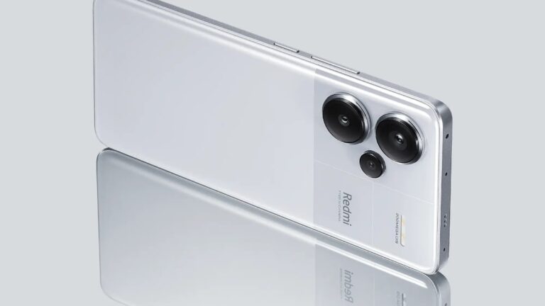 Redmi Note 13 pro plus Silver color